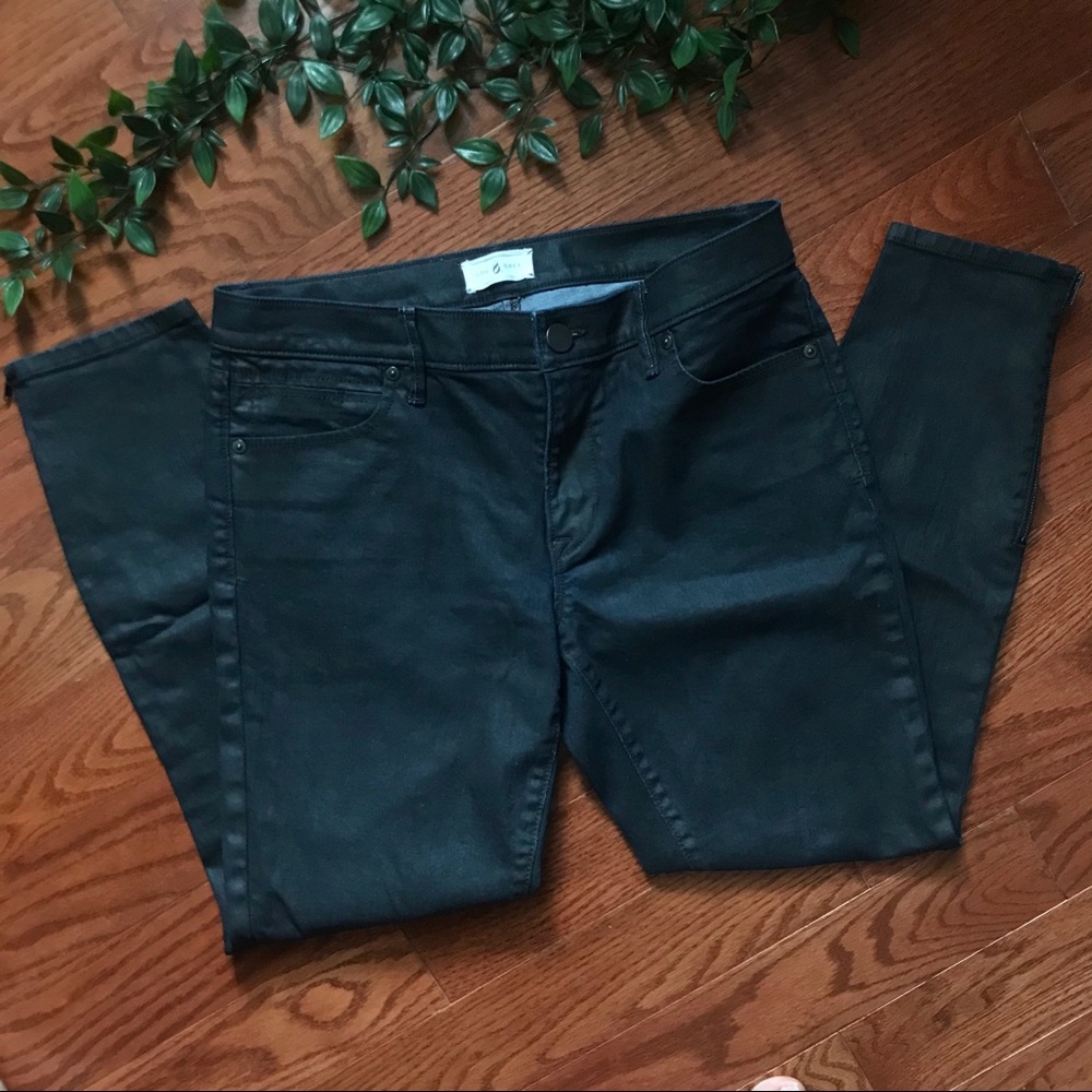Lou & Grey black skinny jeans size 6